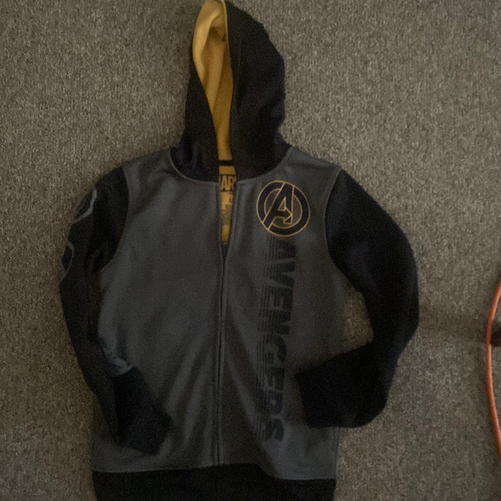 Boys Marvel avengers zip up